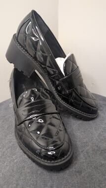 Marc Fisher Quilted Patent Chunky Loafers Womens 7 NWOT